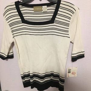 NWT Liz Claiborne short sleeved sweater Sm